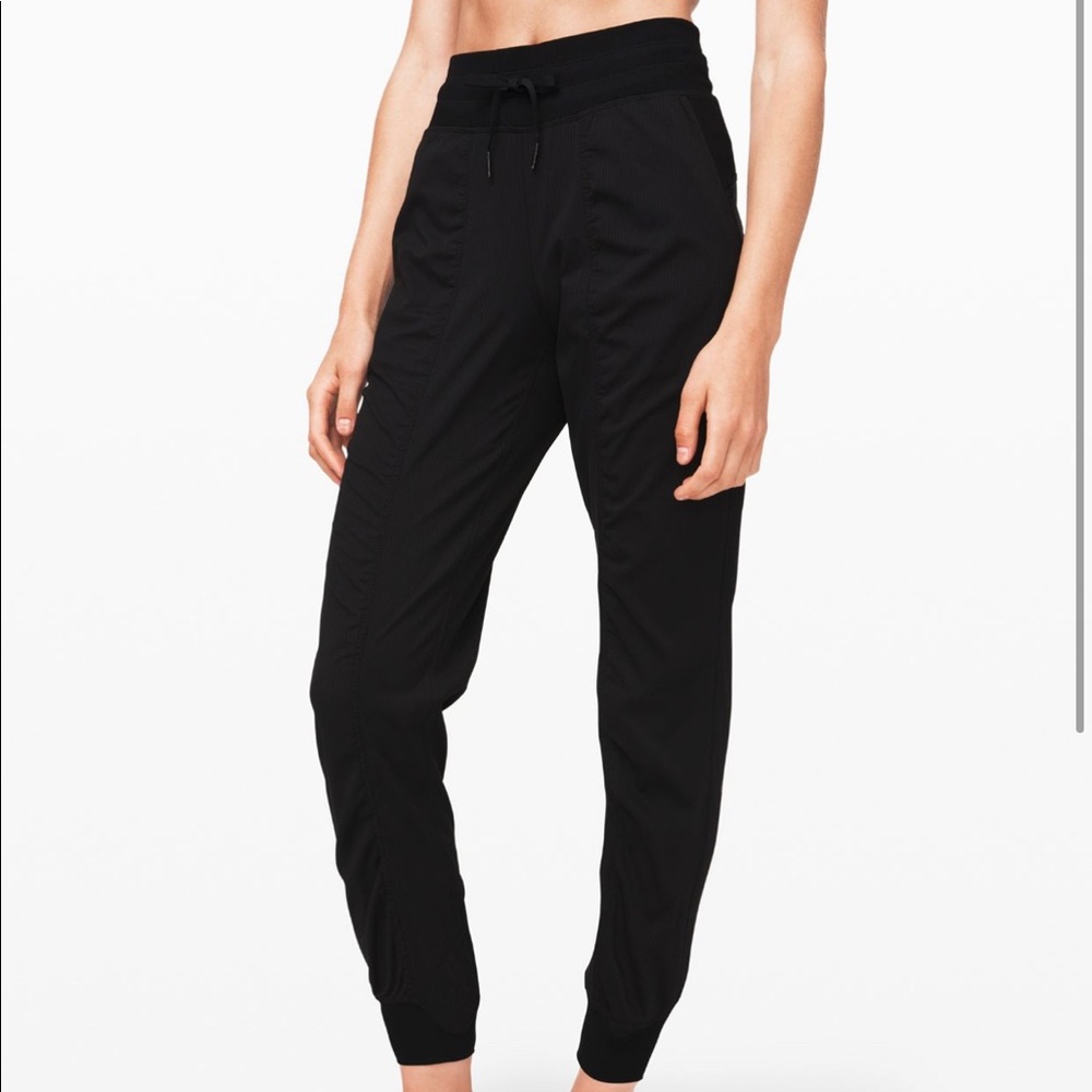lululemon dance studio jogger